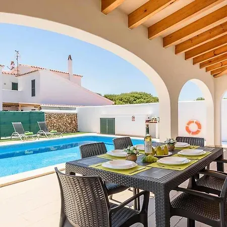Sleeps 6 Pool Air Con Wifi Punta Grossa